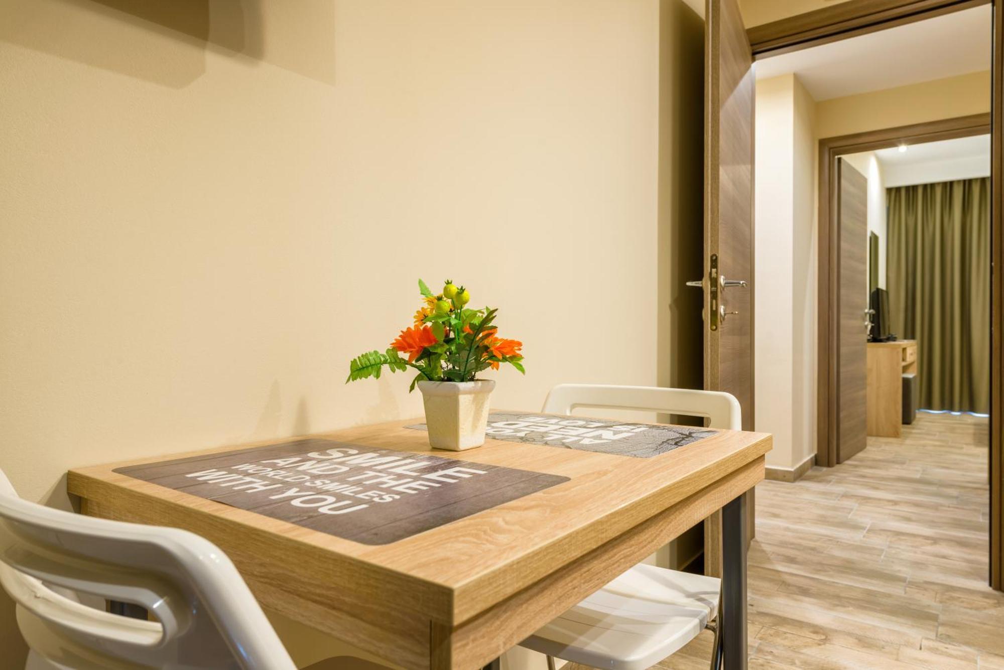 Lagaria Luxury &